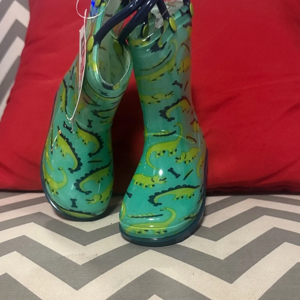 Kids' Vibrant Patterned Rain Boots - Blue and Green